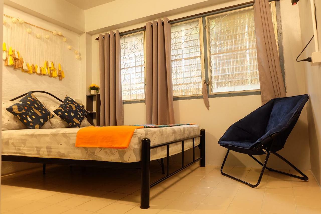 Julie Guesthouse Chiang Mai Zewnętrze zdjęcie